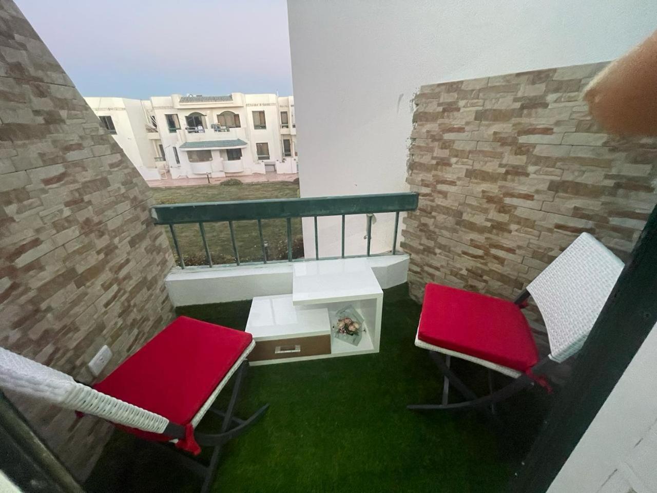 Naama Bay Apartment-Wifi 샤름 엘 셰이크 외부 사진